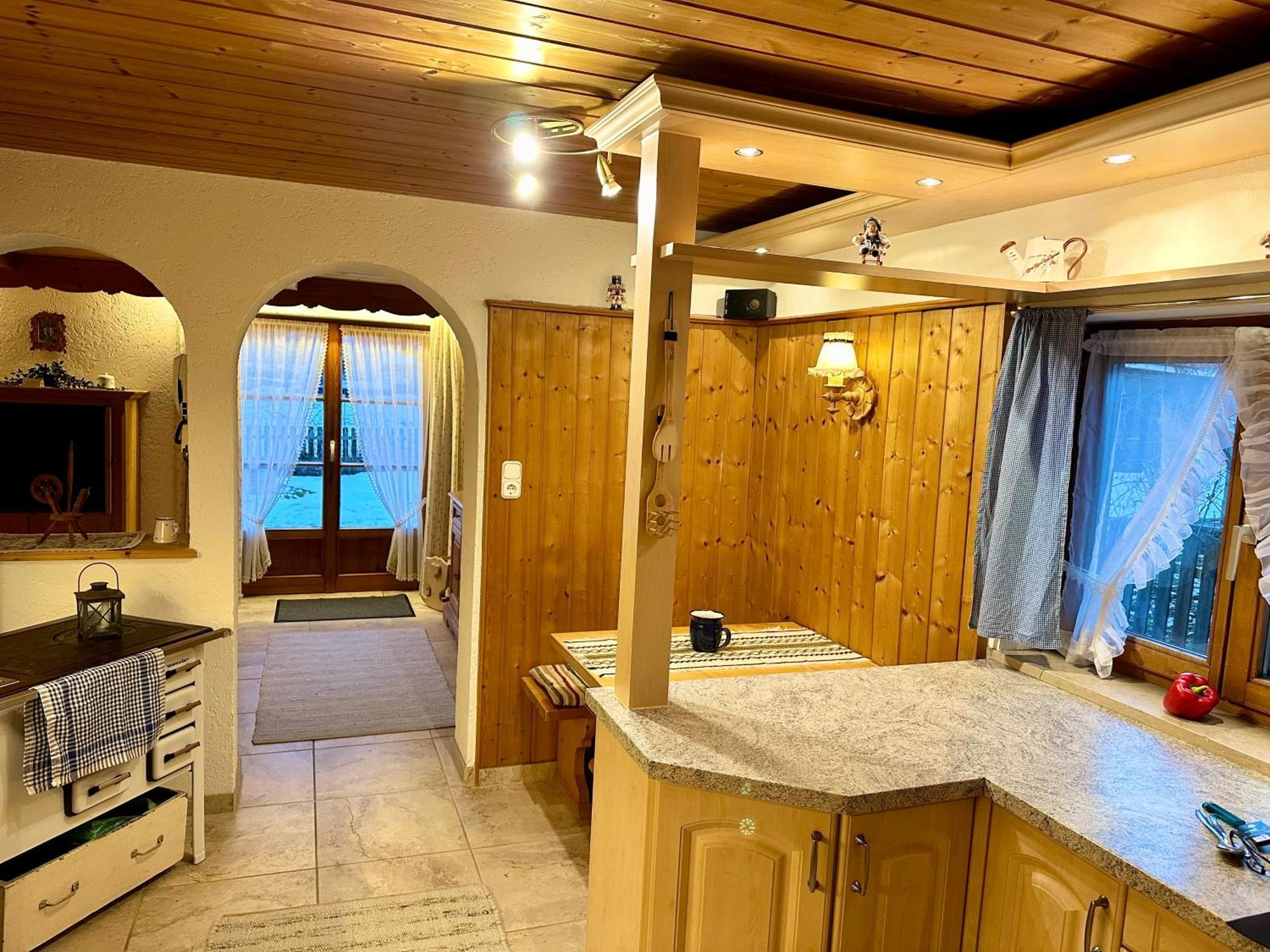 Suite Sinja Erlebnisferienwohnung Hausham Dış mekan fotoğraf