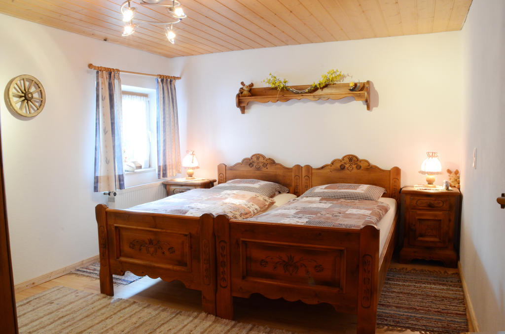 Suite Sinja Erlebnisferienwohnung Hausham Oda fotoğraf